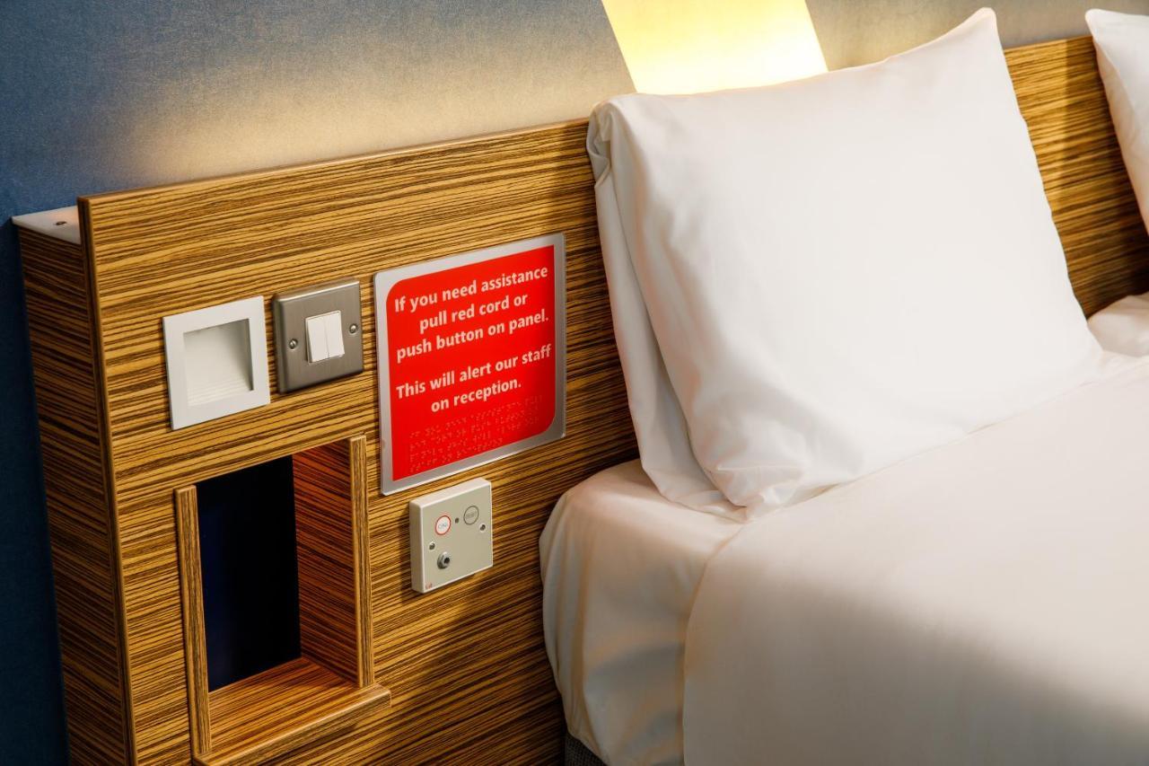 Ibis Budget London Heathrow Central Hounslow Exteriér fotografie