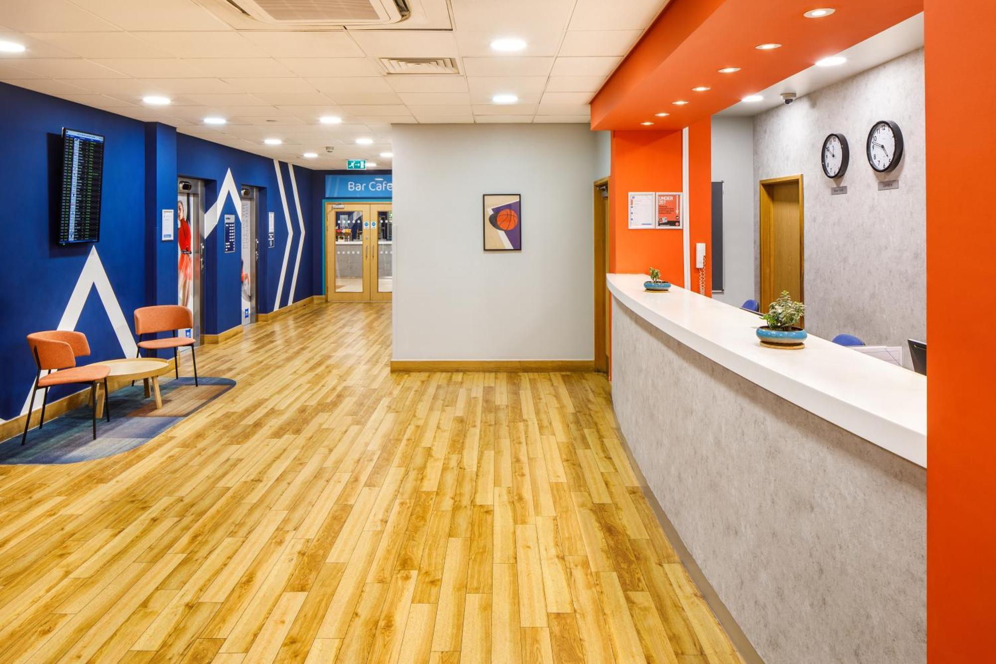 Ibis Budget London Heathrow Central Hounslow Exteriér fotografie